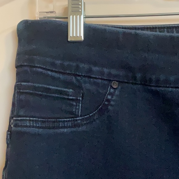 Chico’s So Perfect Denim Legging - Size 2 or 12 - Picture 3 of 8